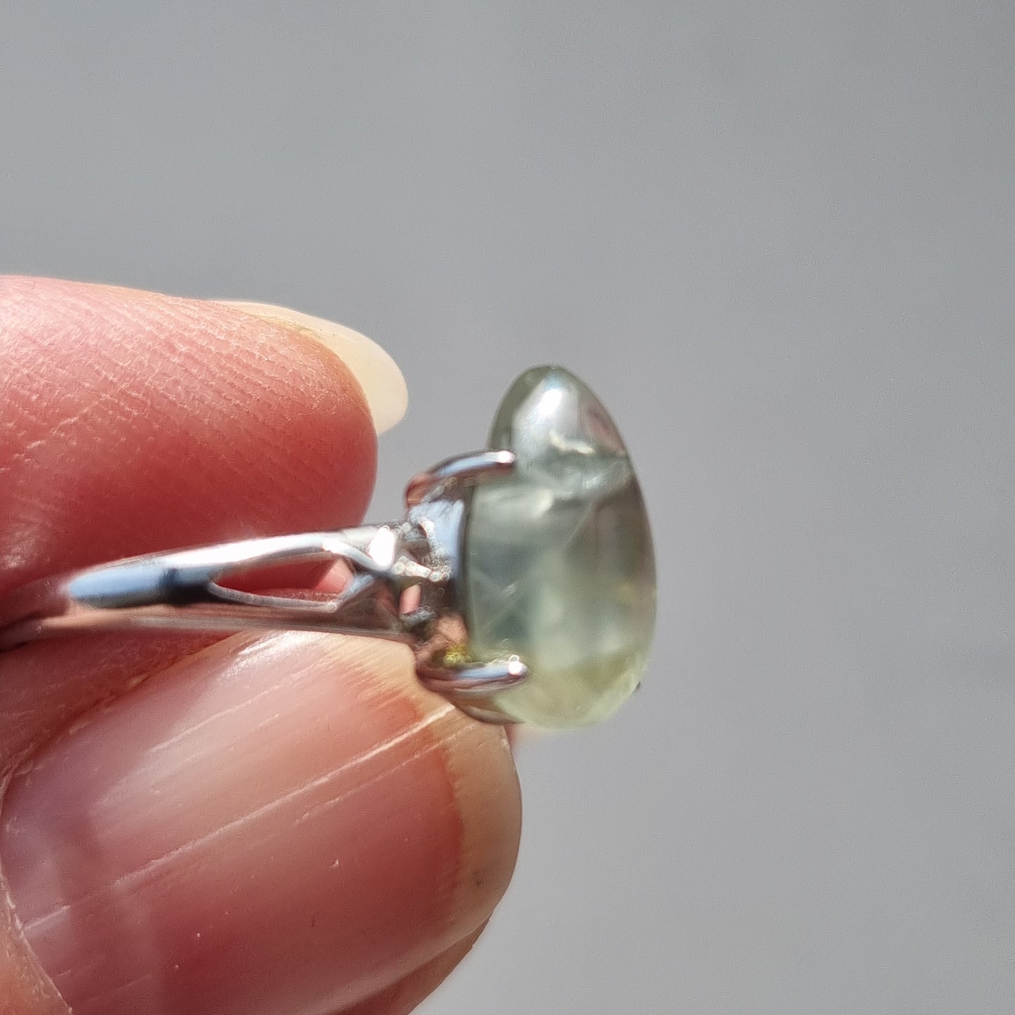 Prehnit ring