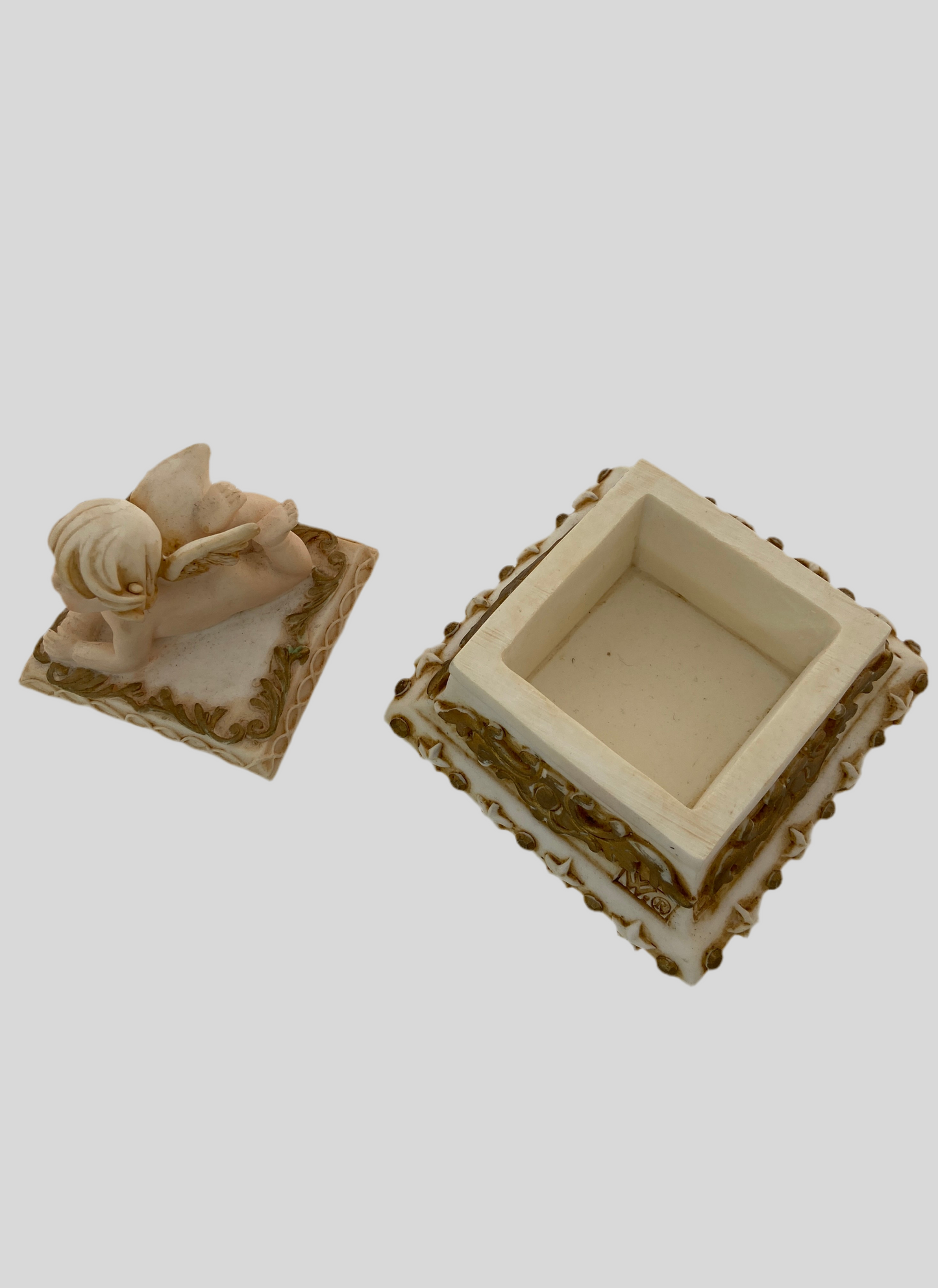 Engleskål i keramik