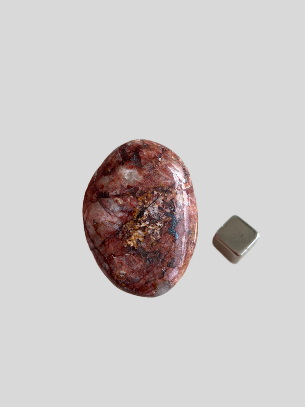 Feldspat rød