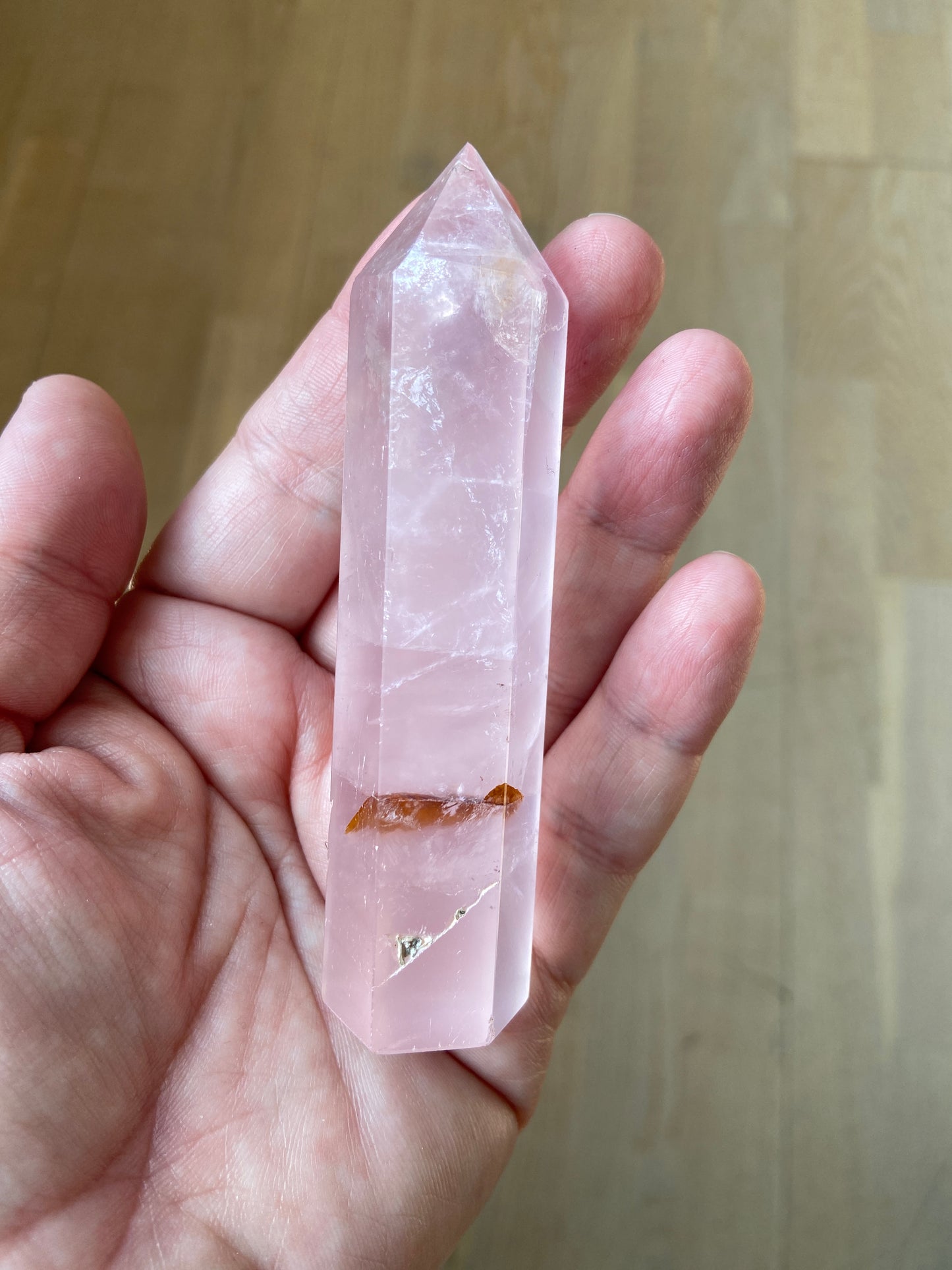 Rosakvarts tårn 10 cm
