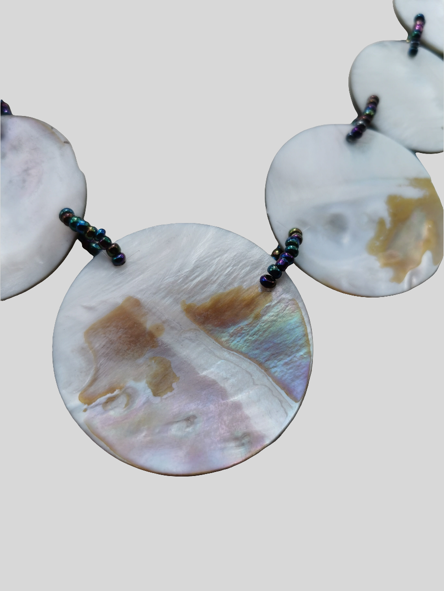 Abeloneskal halskæde 44 cm