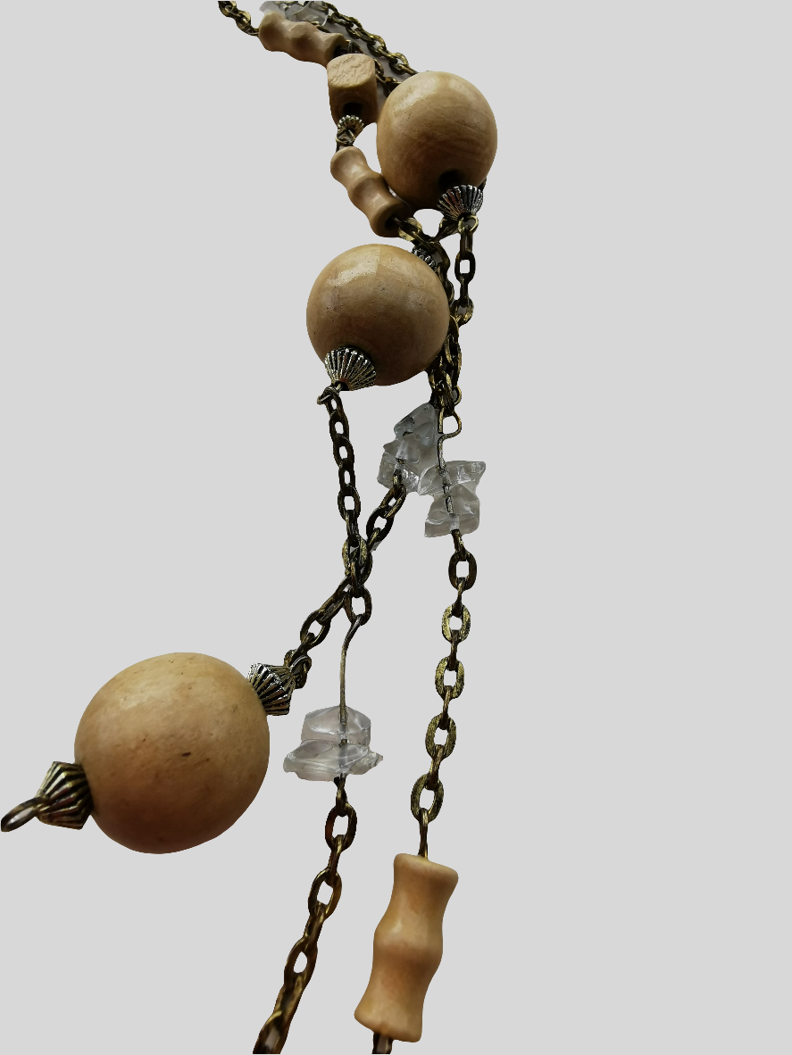 Bjergkrystal halskæde m/træperler 180 cm