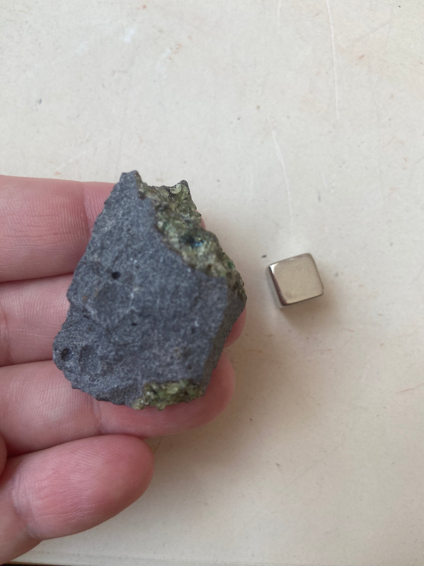 Green Diopside – stærk grounding i perioder med store forandringer.