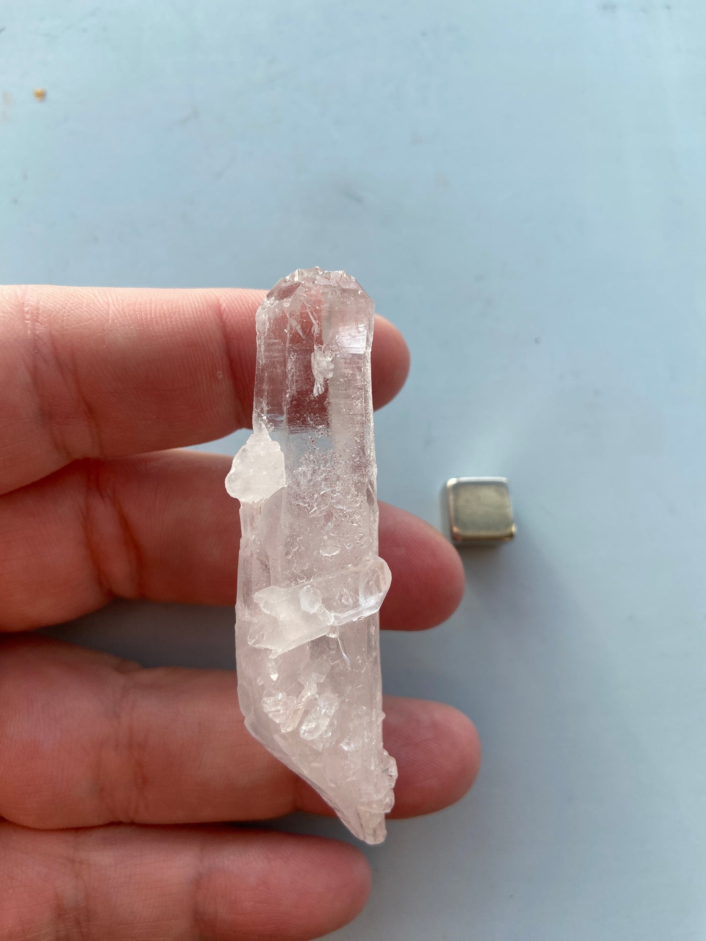 Lemurian Quartz – beskytter energien og bringer fred til sind og hjerte.