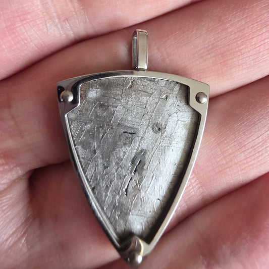 Meteorit Muonionalusta vedhæng