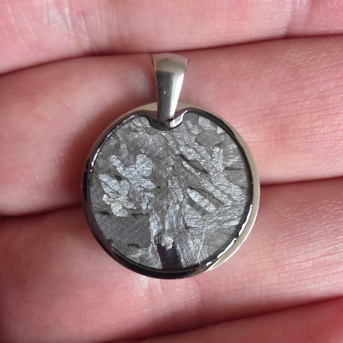 Meteorit Muonionalusta vedhæng