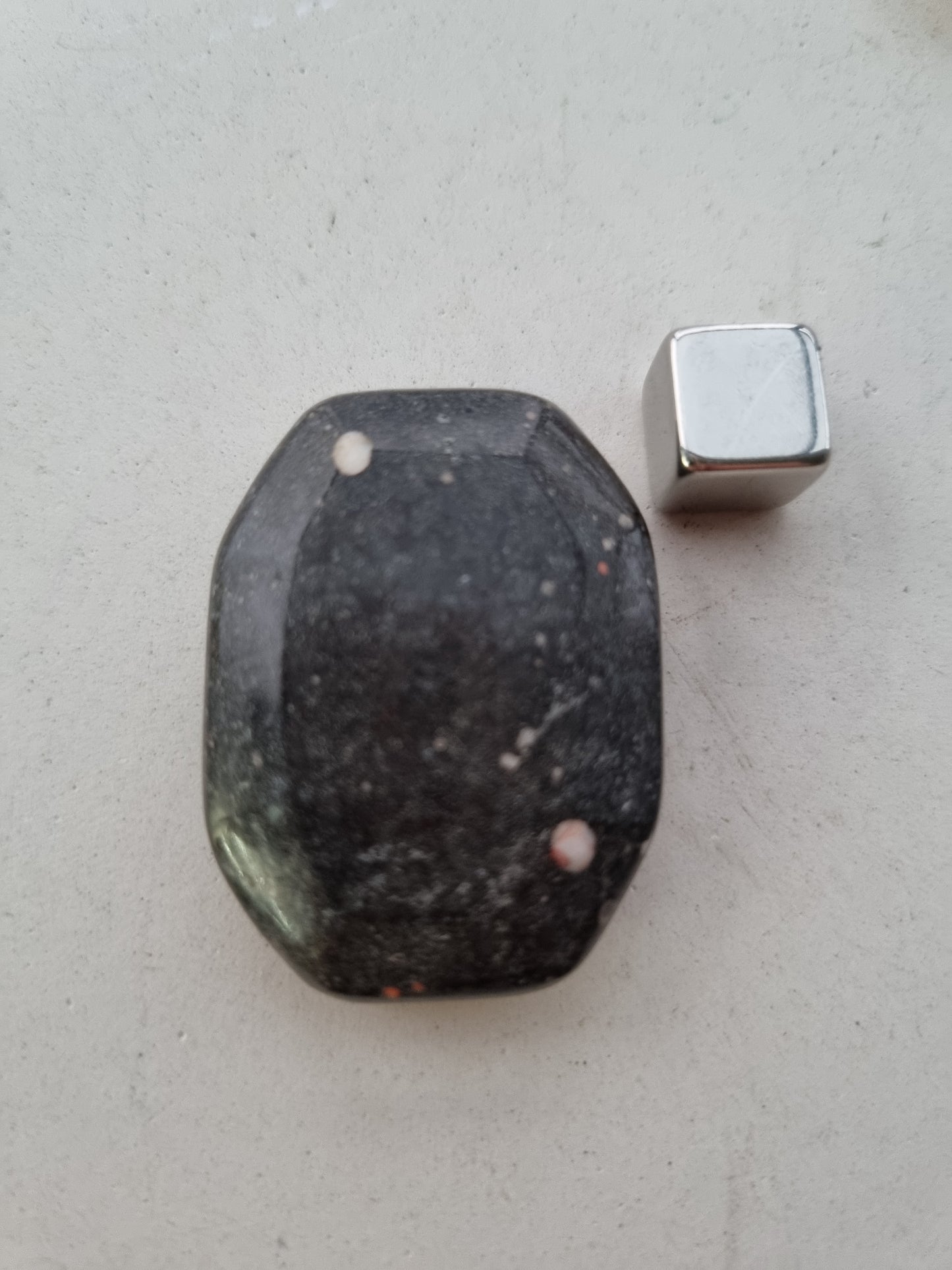 Thomsonit ottekantet