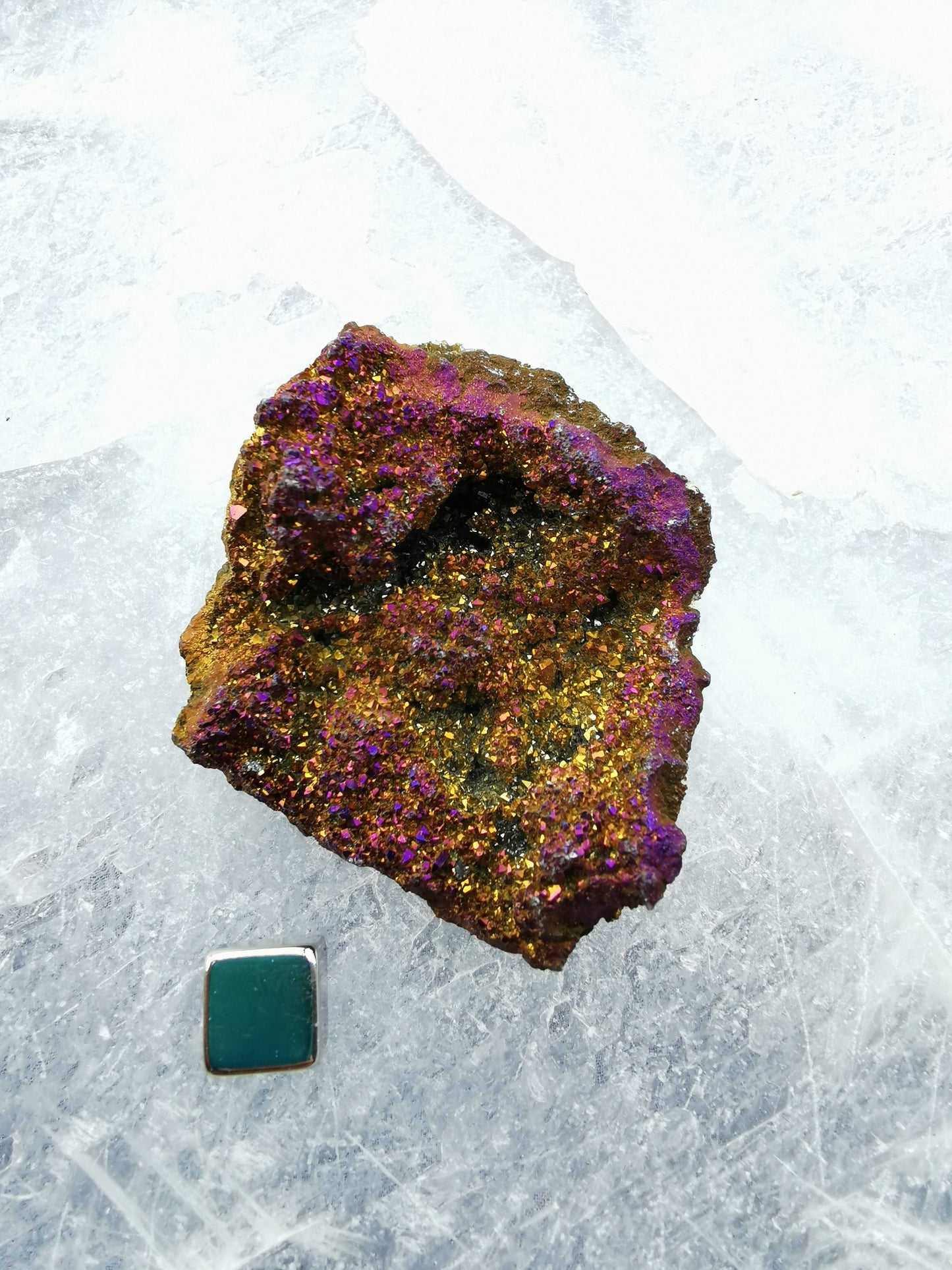 Regnbue Calcit Geode - medium