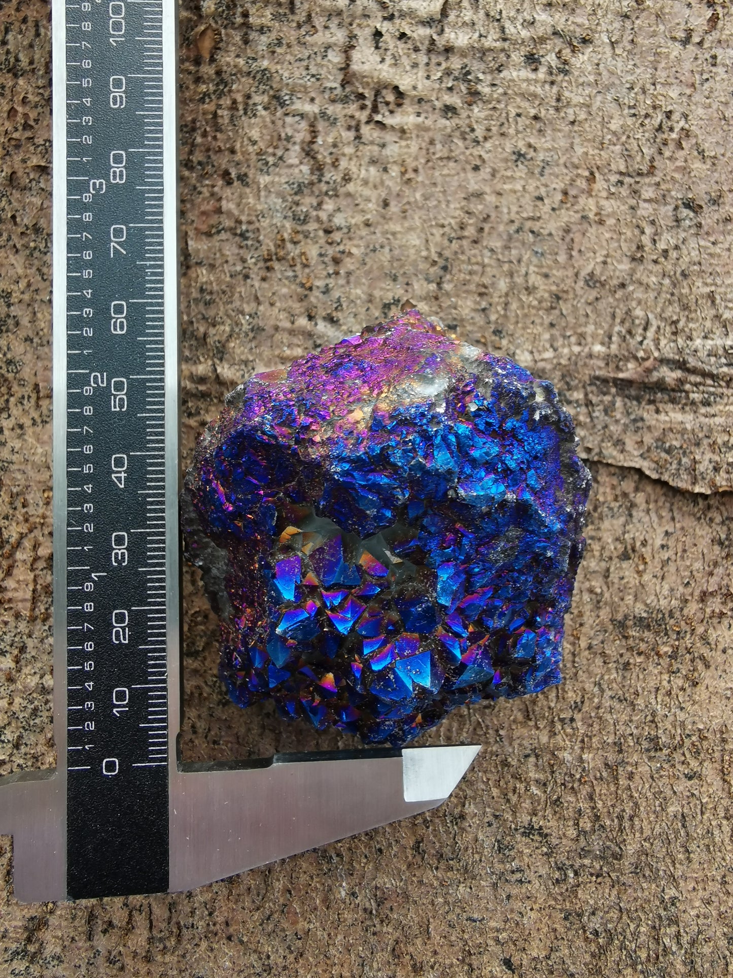 Regnbue Calcit Geode