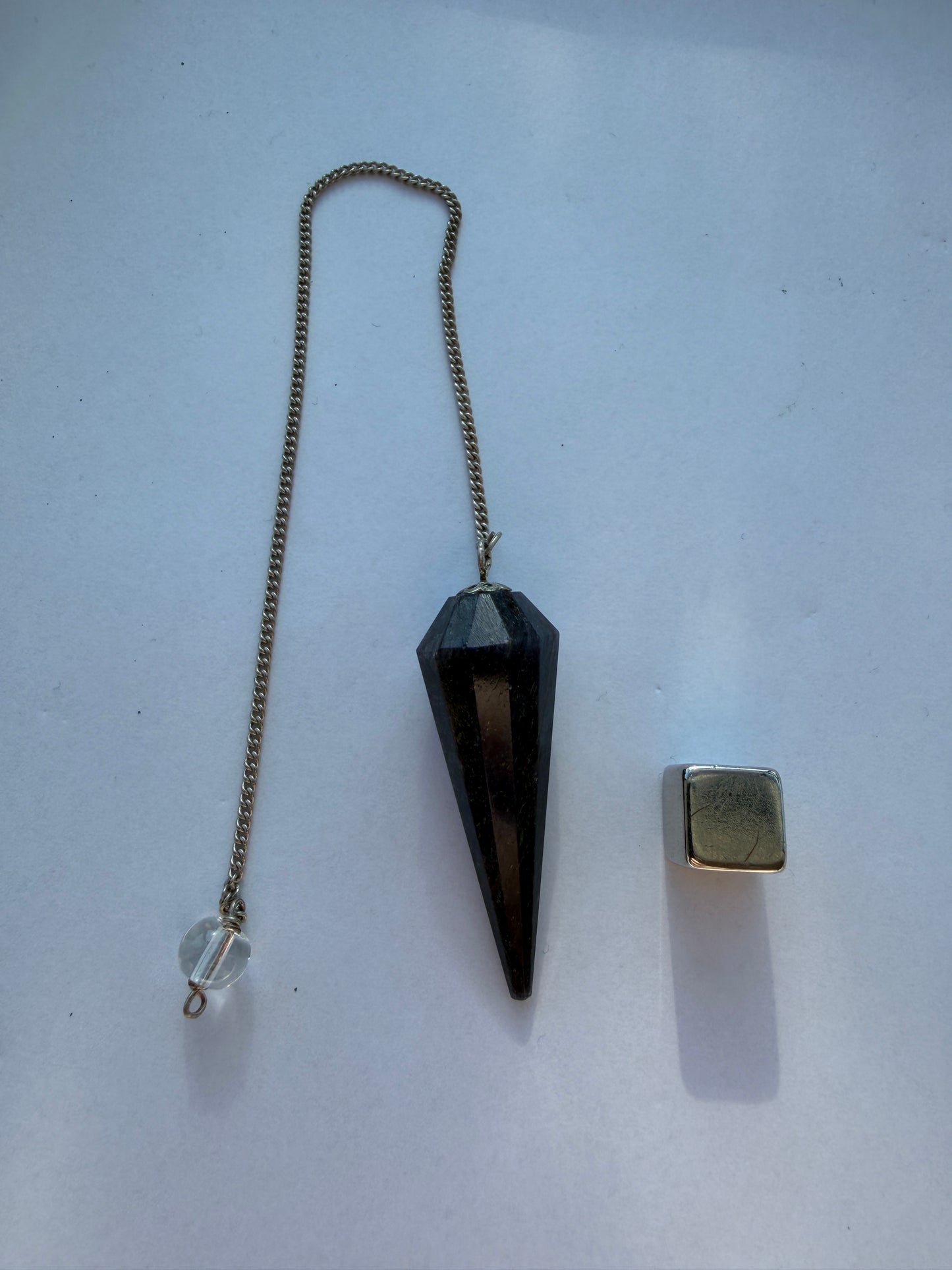 Iolit Pendul