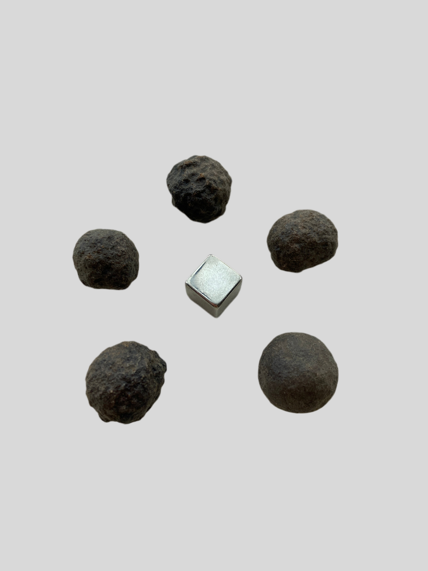 Moqui Balls str. lille