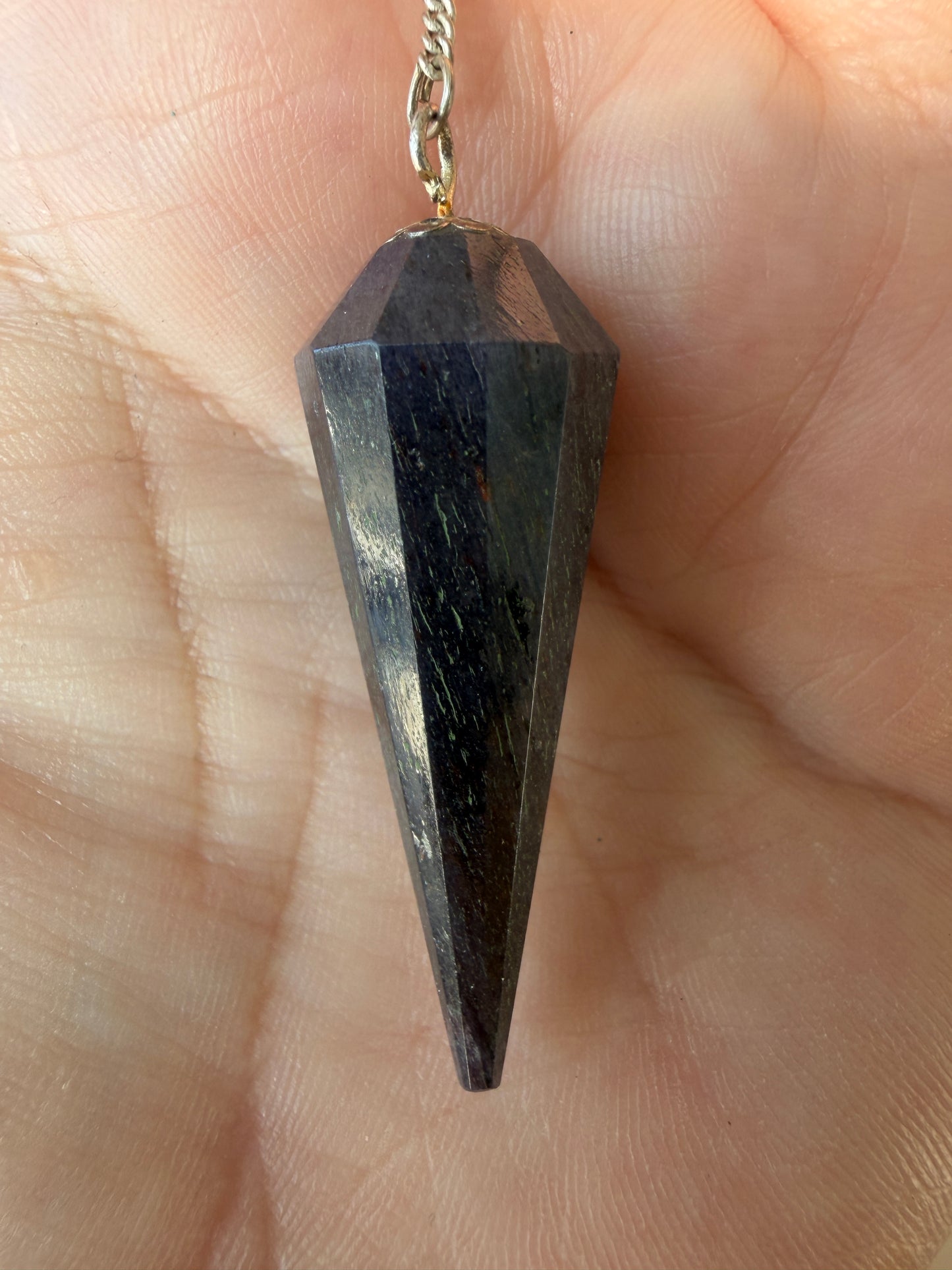Iolit Pendul