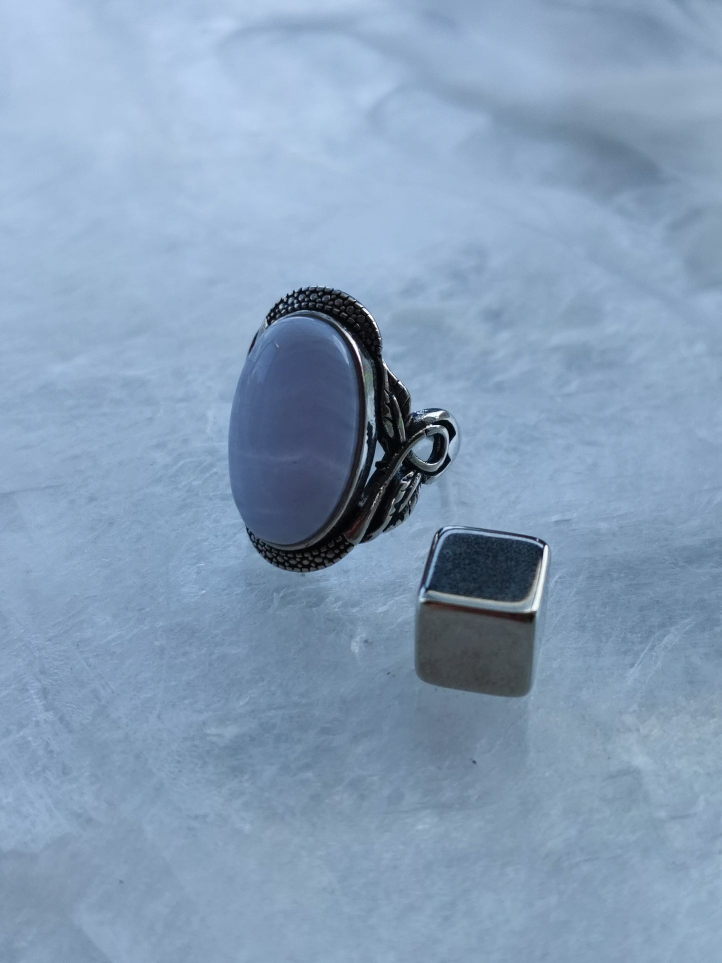 Agate lace ring
