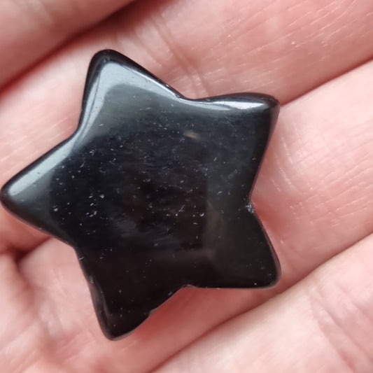 Onyx sort måne