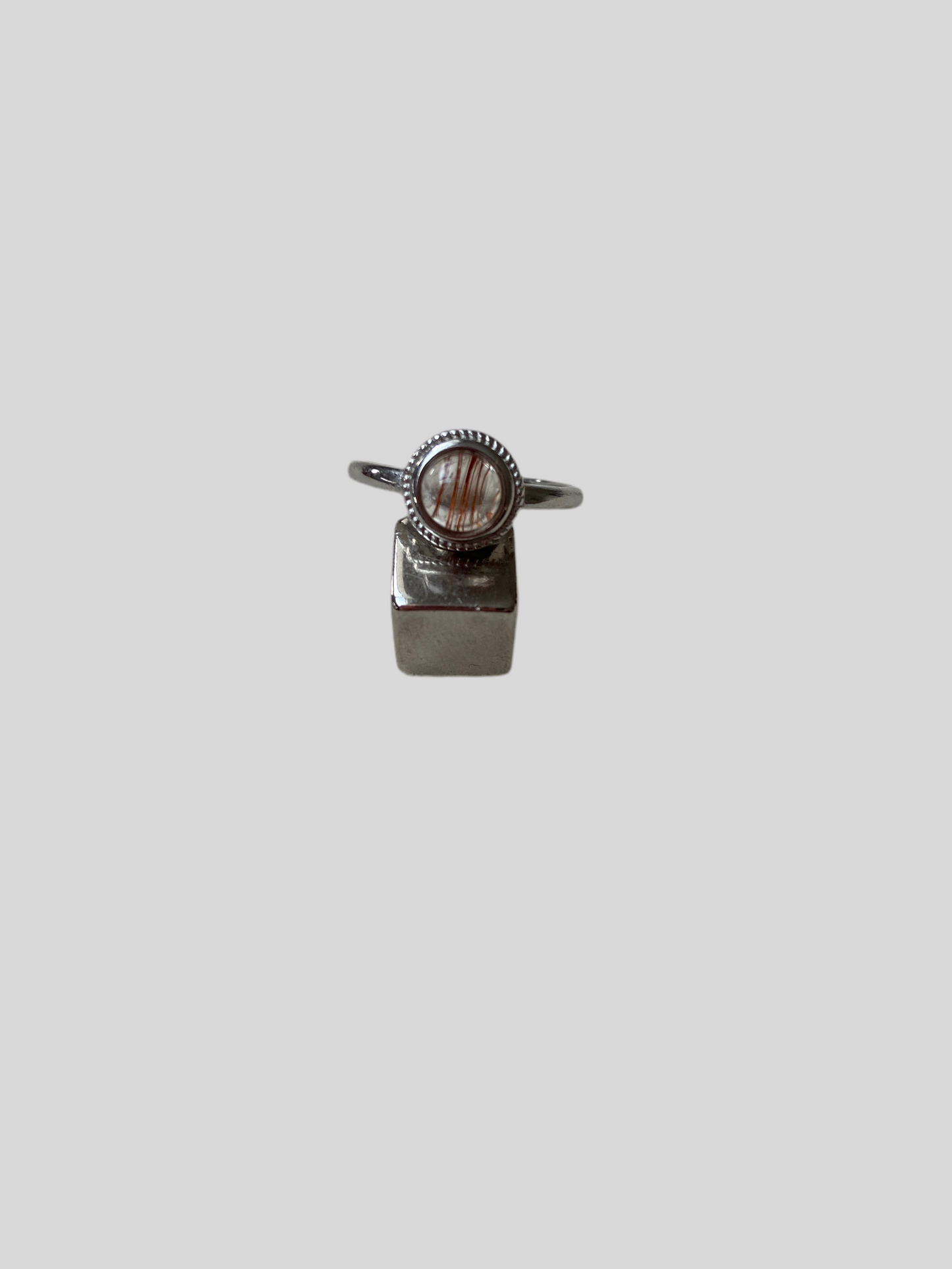 Rutilkvarts ring