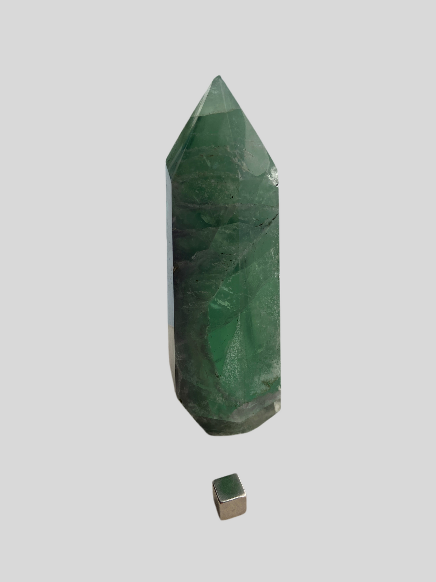 Fluorit Grøn Tårn 13,5 cm