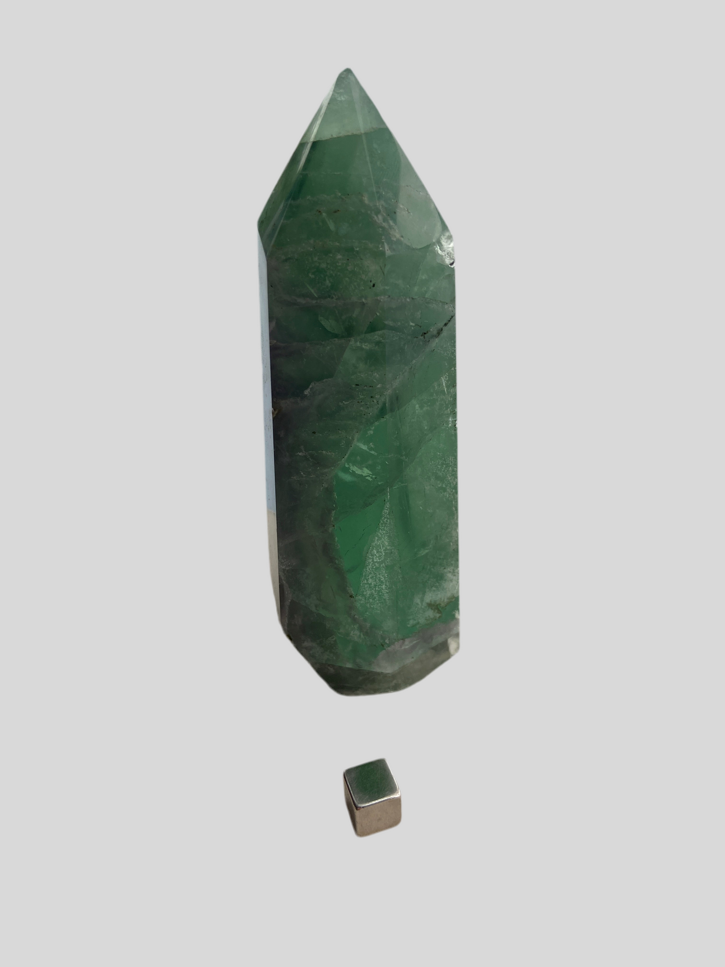 Fluorit Grøn Tårn 13,5 cm