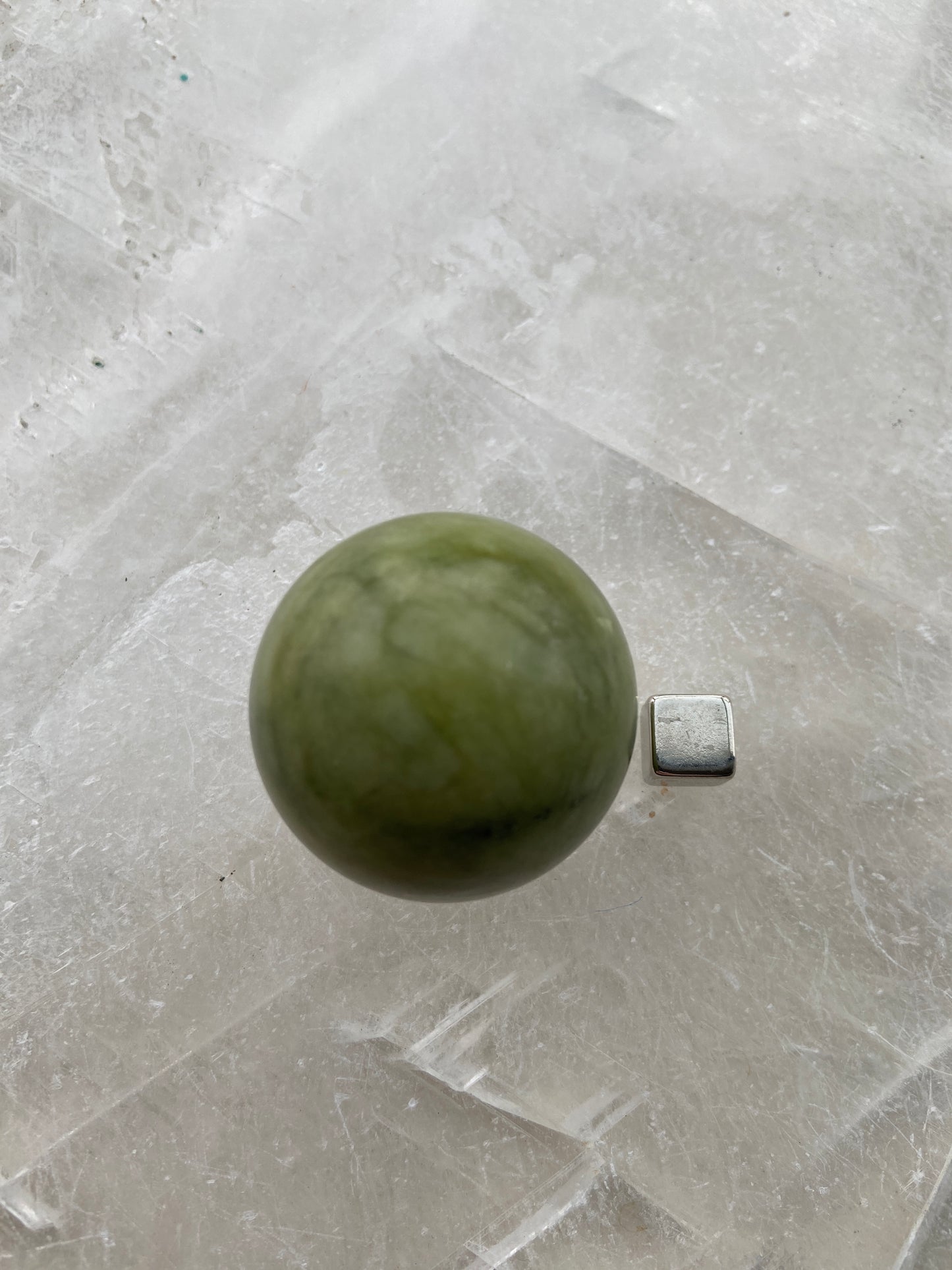Jade Grøn kugle