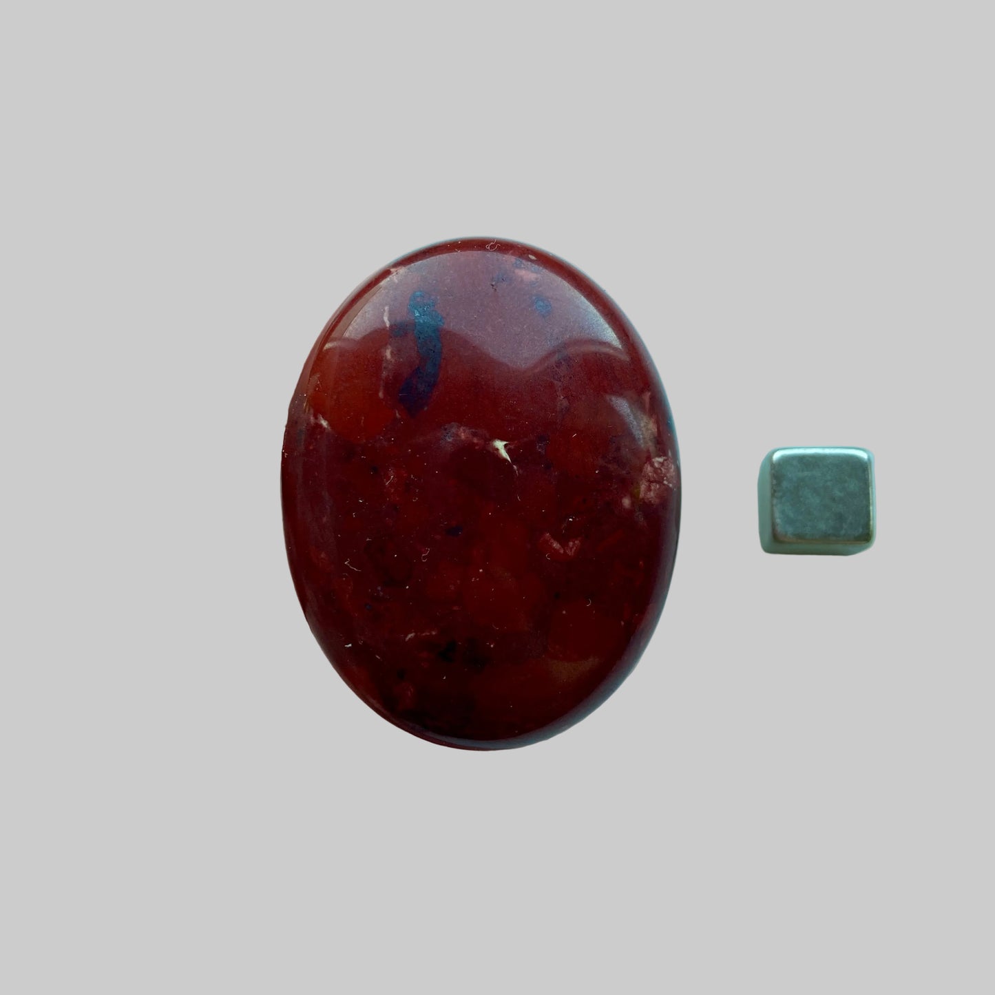 Jaspis Breccie palmstone