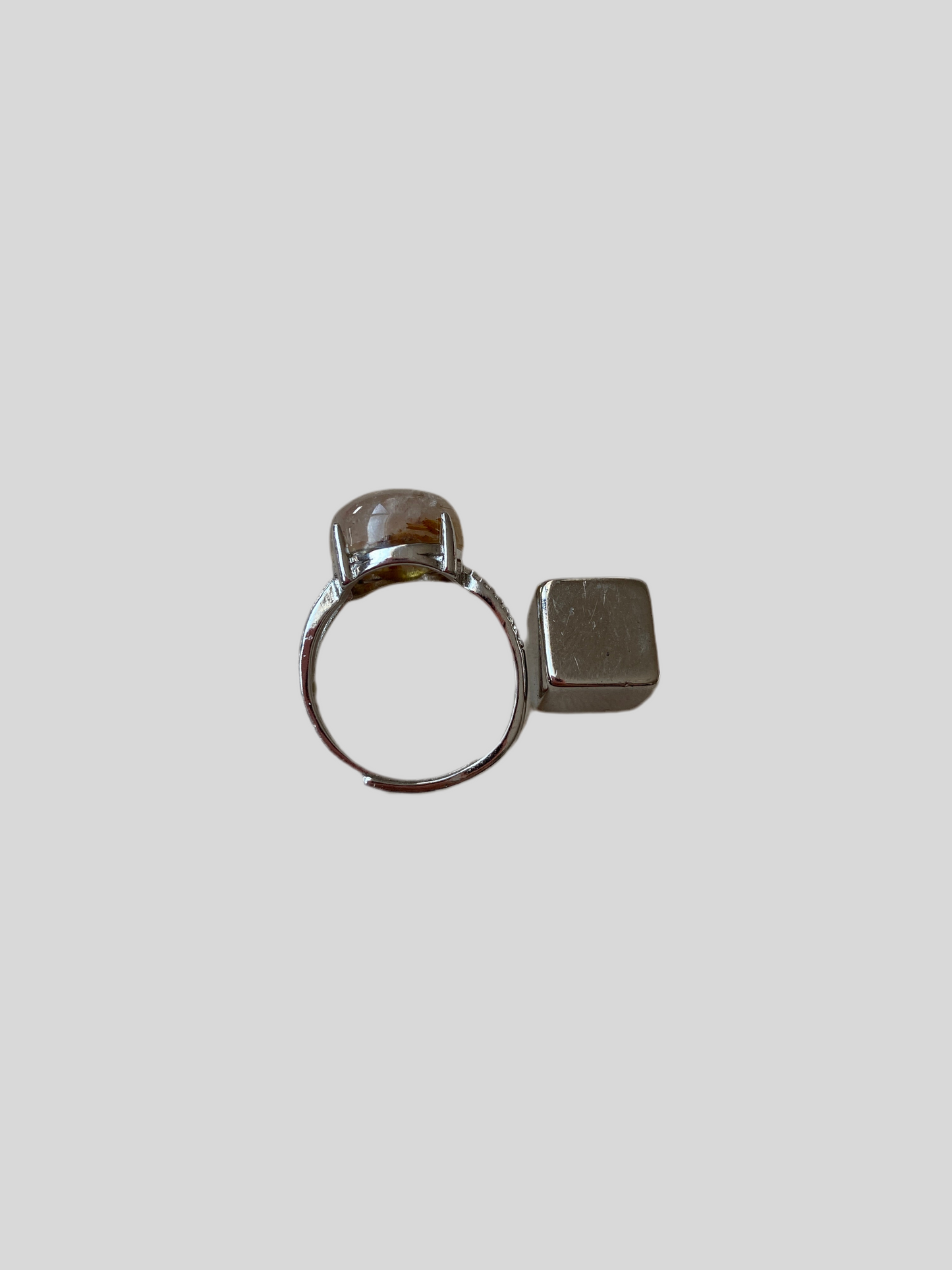 Rutilkvarts ring
