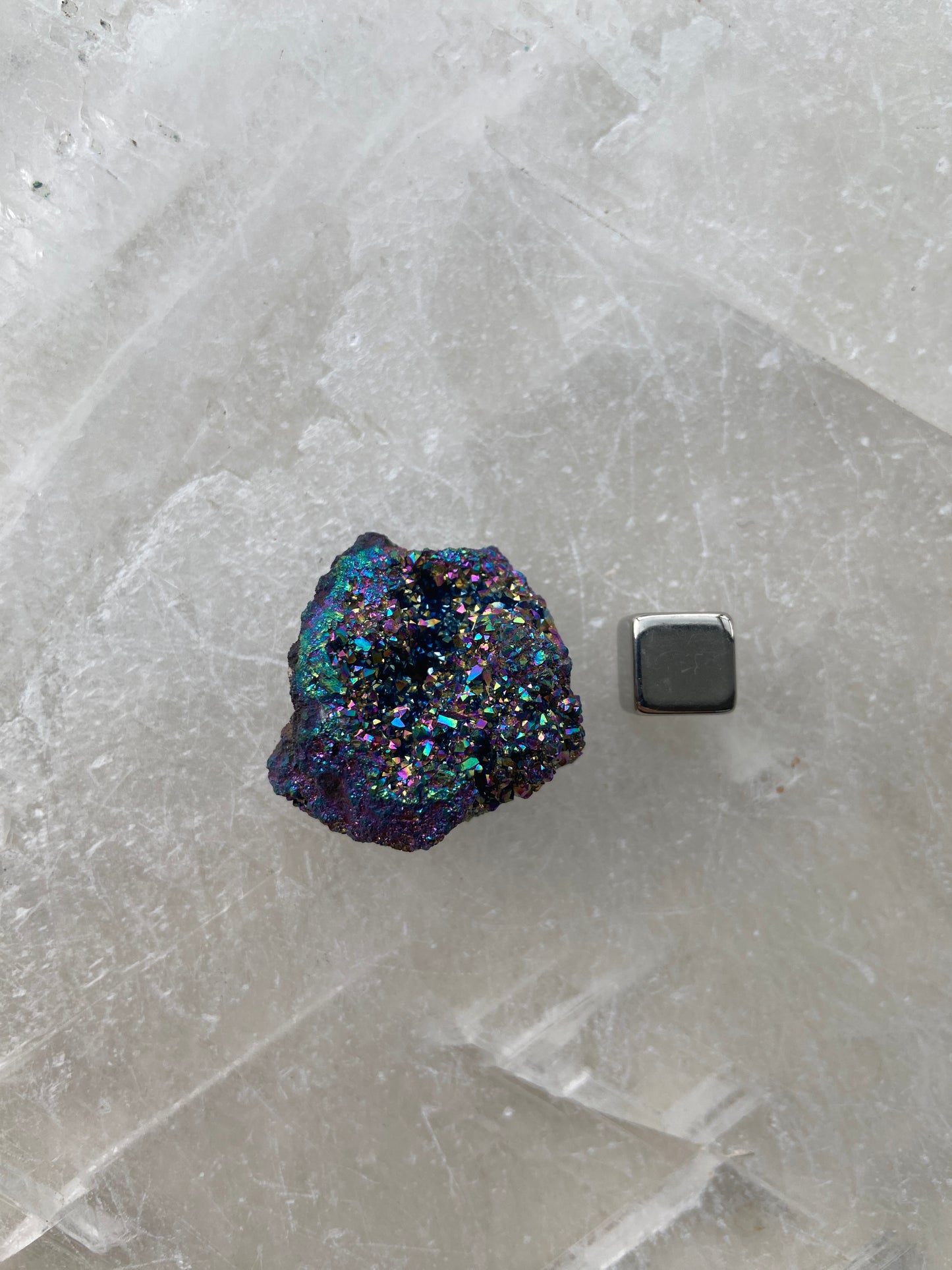 Regnbue calcit Geode
