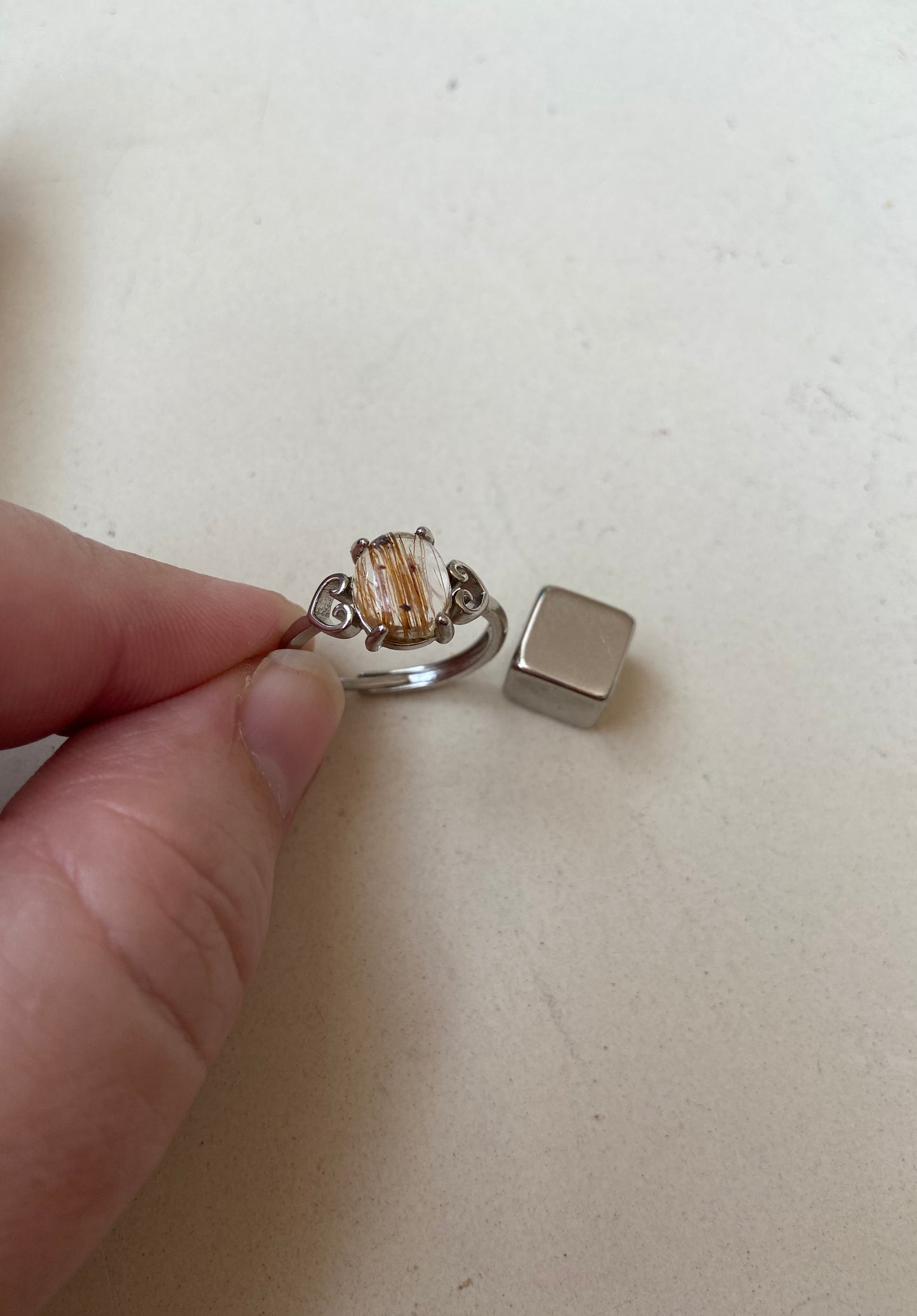 Rutilkvarts ring