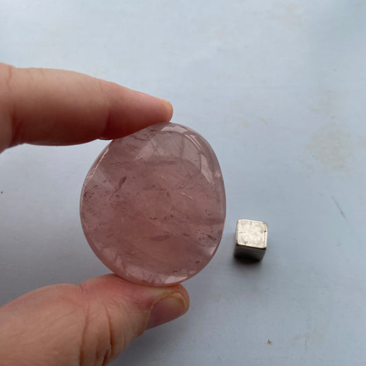 Rosakvarts Palmstone flad