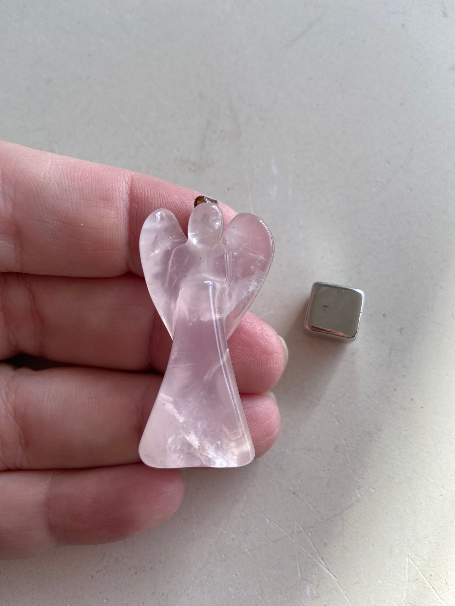 Rosakvarts engel vedhæng