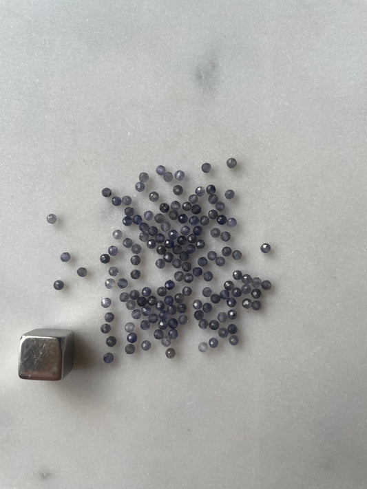 Iolit perle - rund facet 2mm - 10 stk