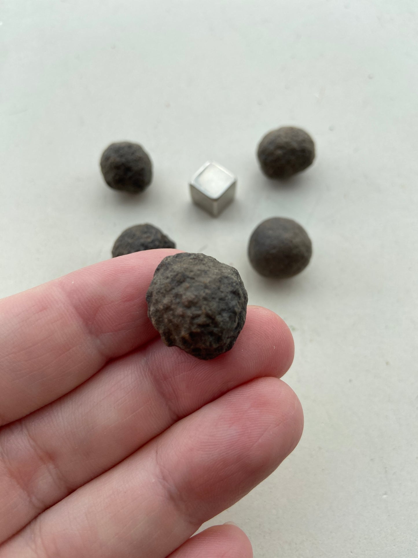 Moqui Balls str. lille