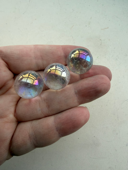 Aqua Aura Bjergkrystal kugle