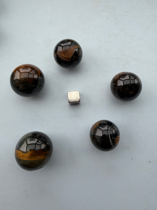 Tigerøje m/falkeøje Kugle 2. sortering