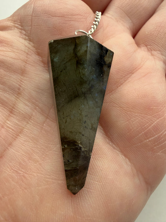 Labradorit pendul