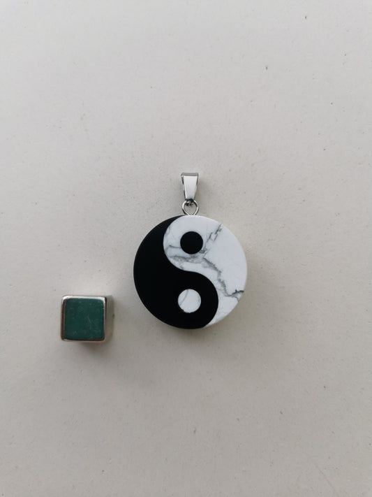 Yin yang vedhæng