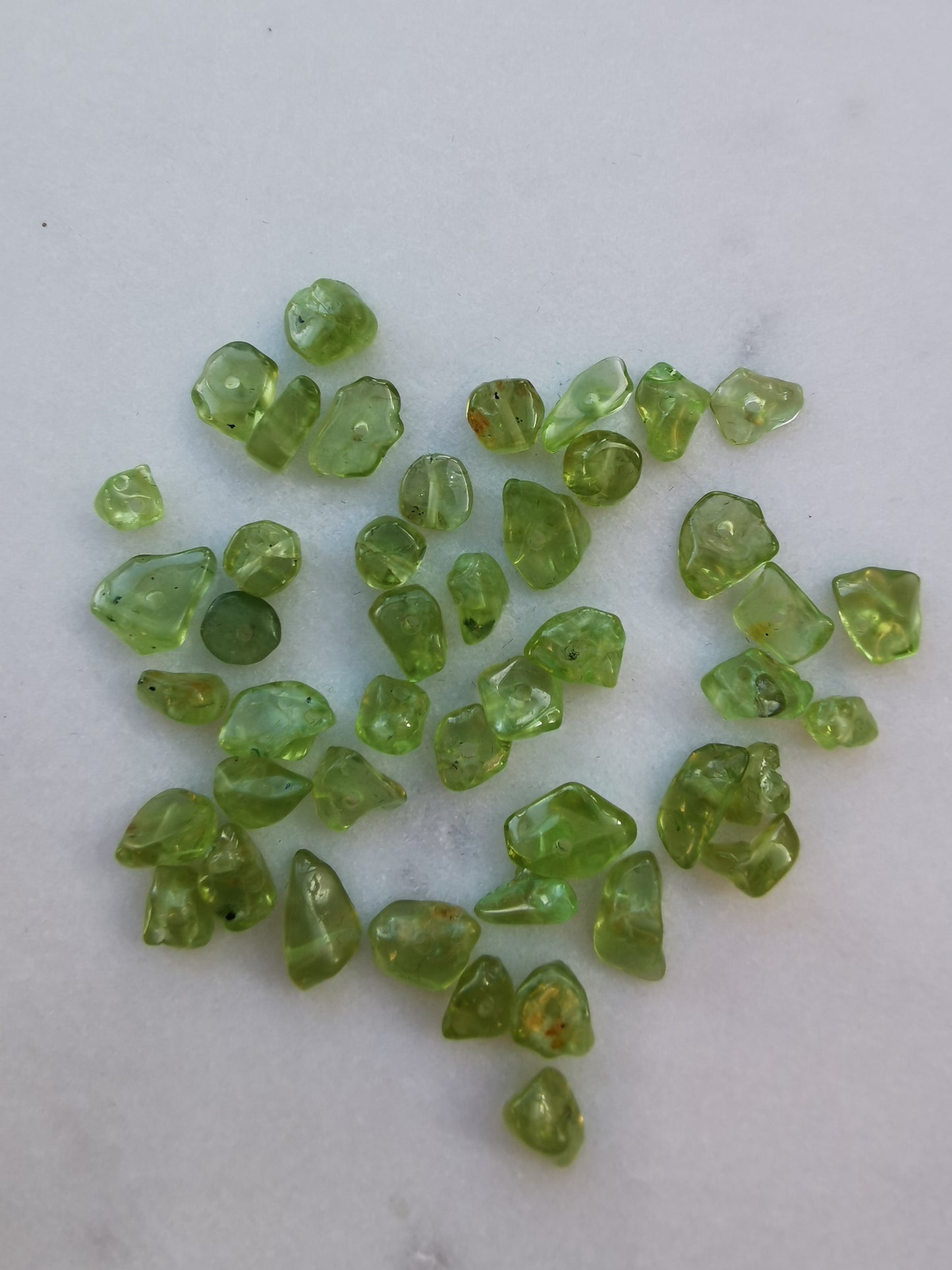 Peridot perle -  chips - 15 stk