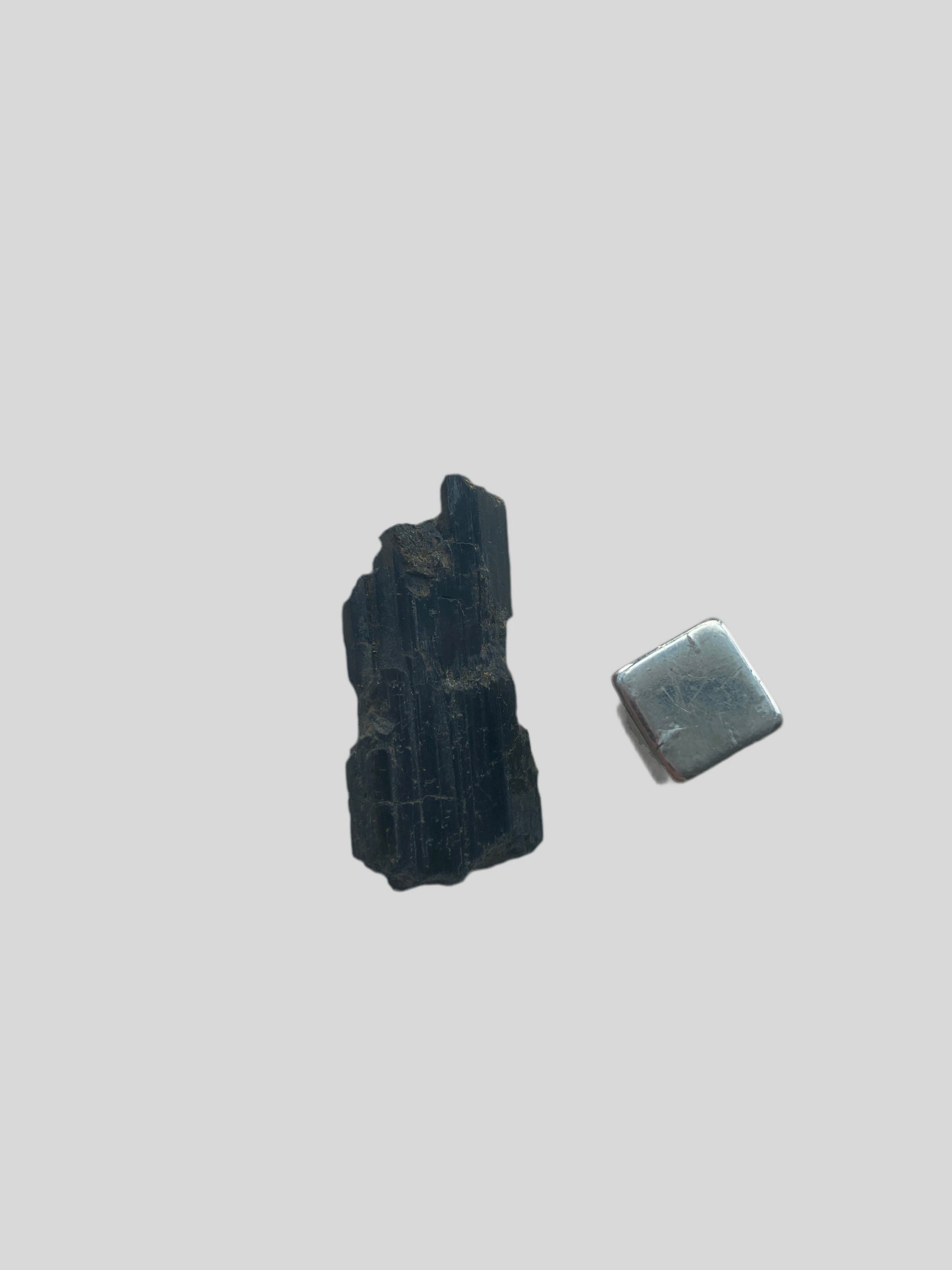 Ægirin – hjælper dig med at stå stærkt i din egen kraft og energi.