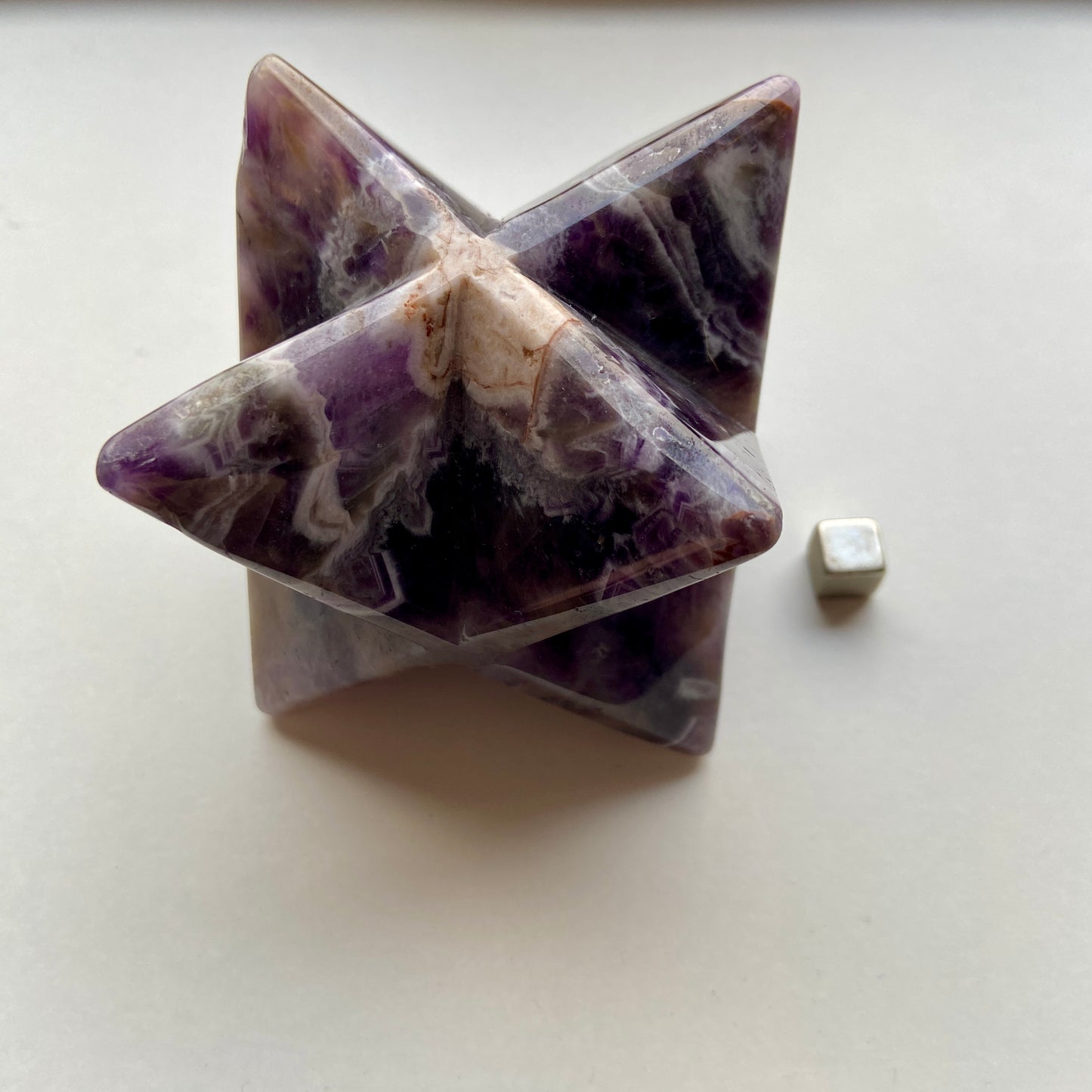 Agat ametyst merkaba der forener jordforbindelse og spiritualitet.