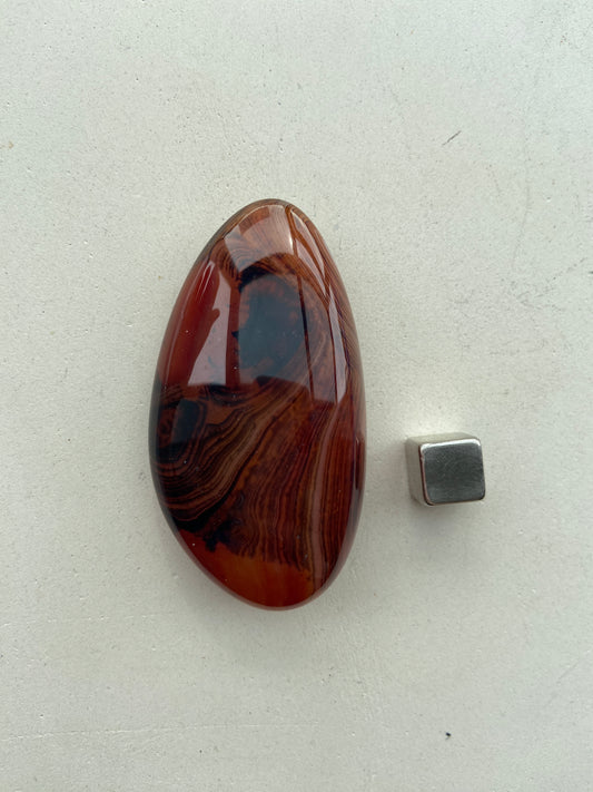 Agat Karneol – styrker livsglæde, mod og personlig kraft.