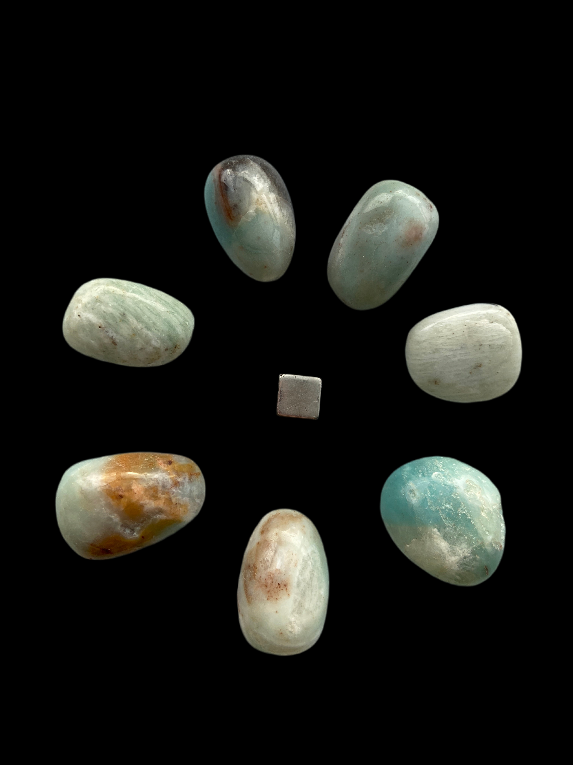 Amazonit – styrker halschakraet og hjælper dig med at tale din sandhed.