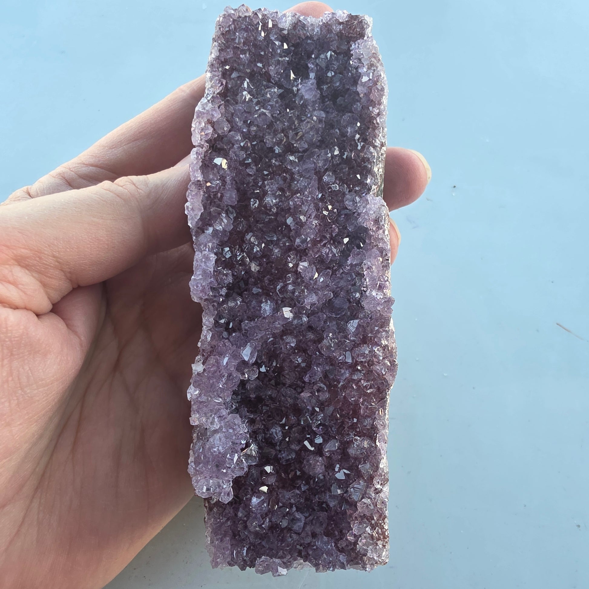 Ametyst spids til aktivering af tredje øje chakra.