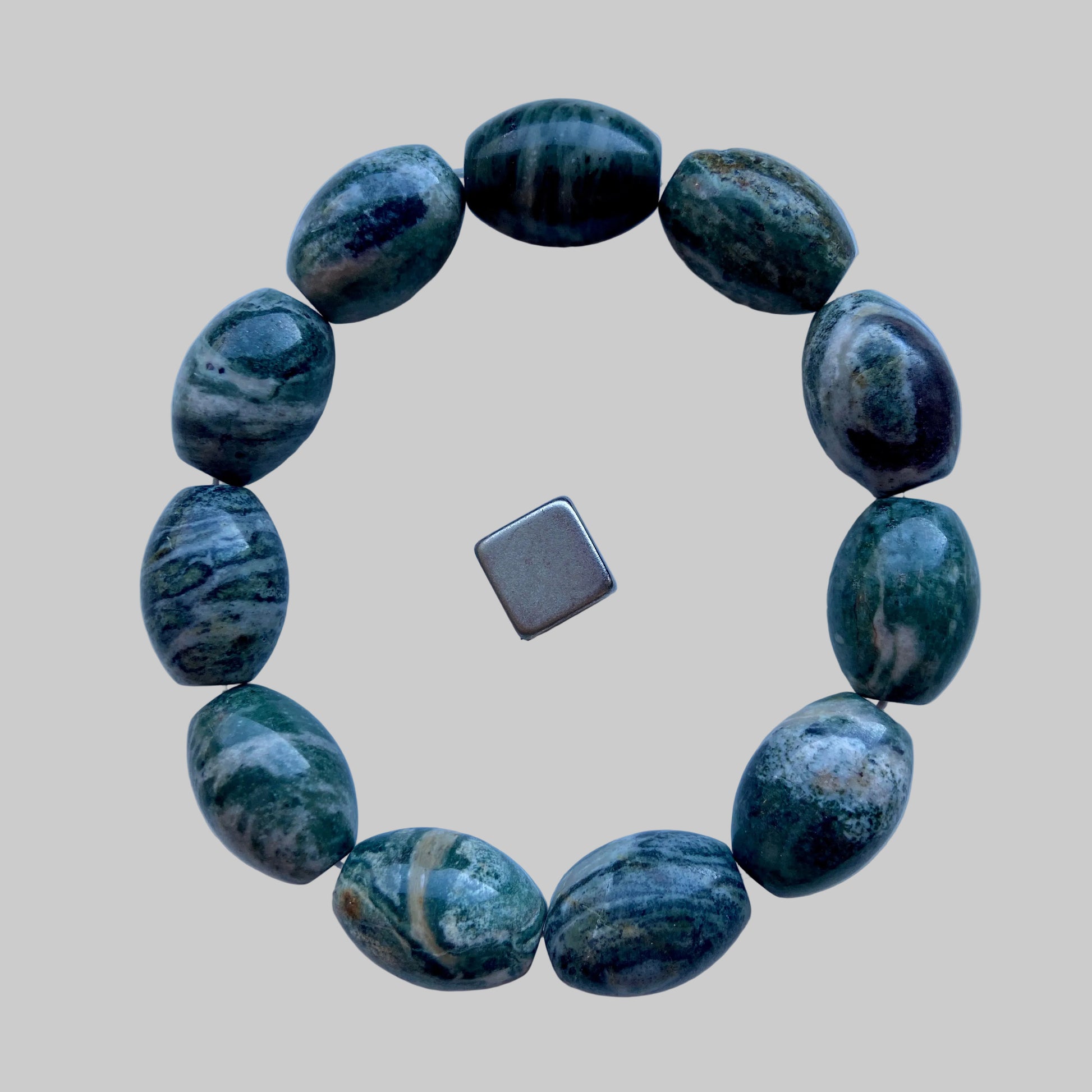 Mørkt agat træ armbånd med stærk jordforbindelse.