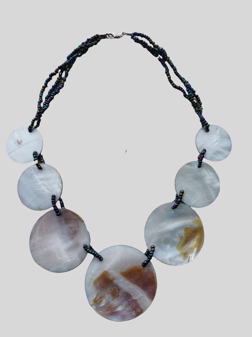 Abeloneskal halskæde 44 cm