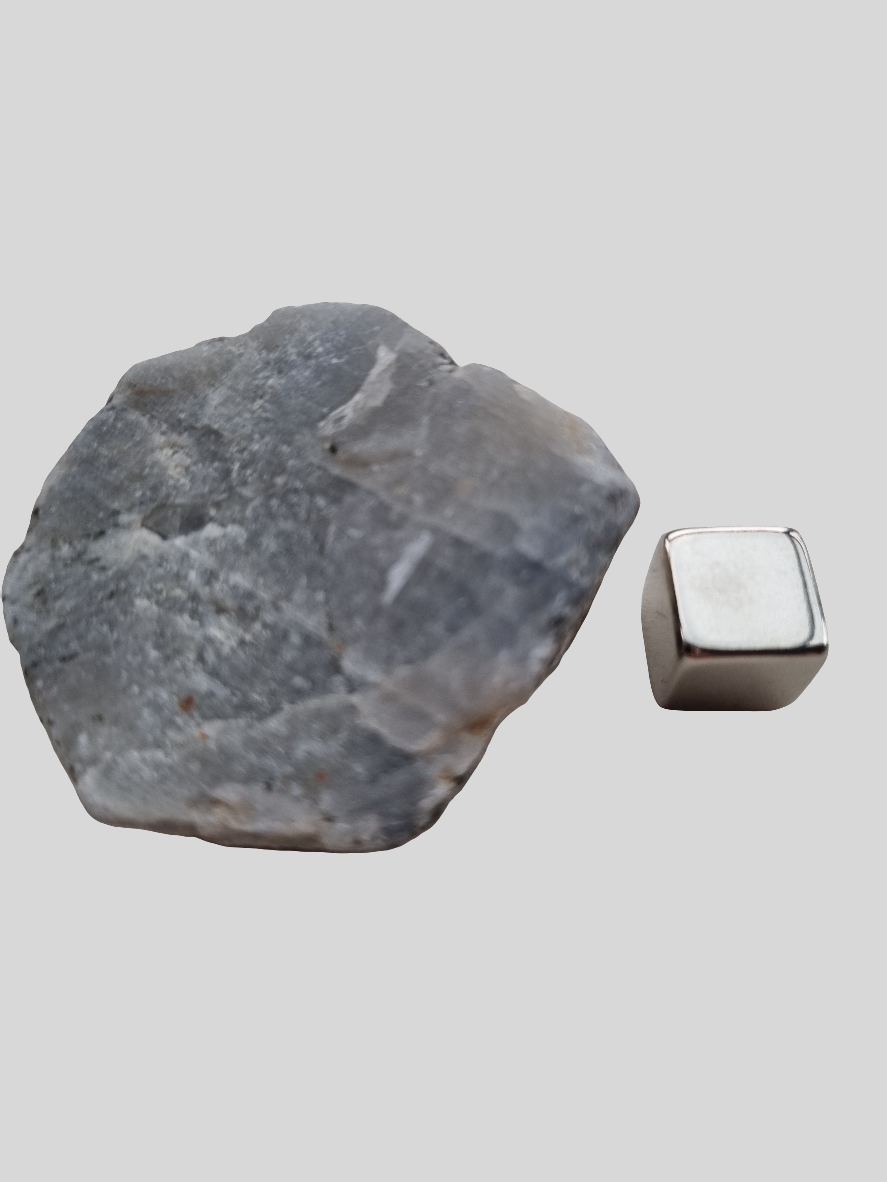 Safir m/Mica rå