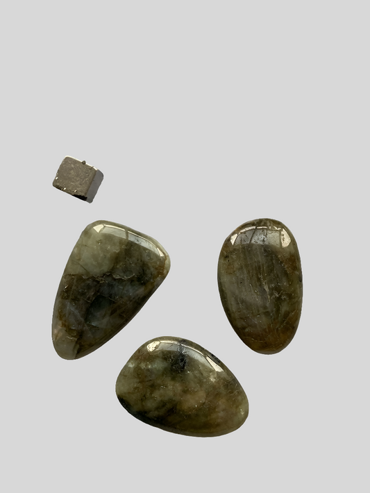 Labradorit