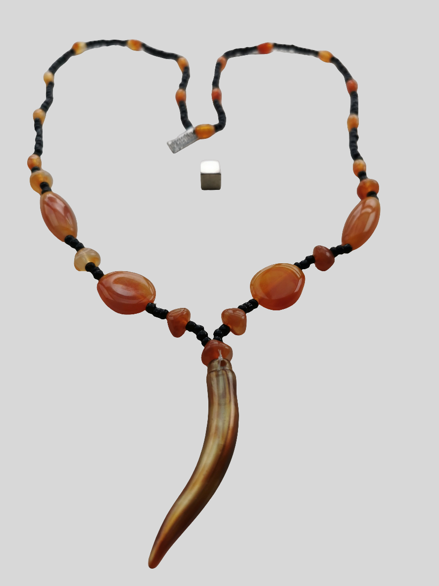 Farverig halskæde 84 cm