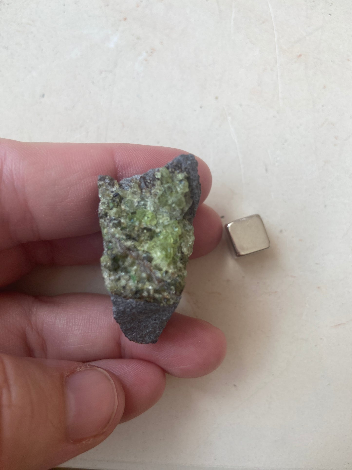 Chrome Diopside – skærper hukommelse, fokus og forståelse af komplekse begreber.