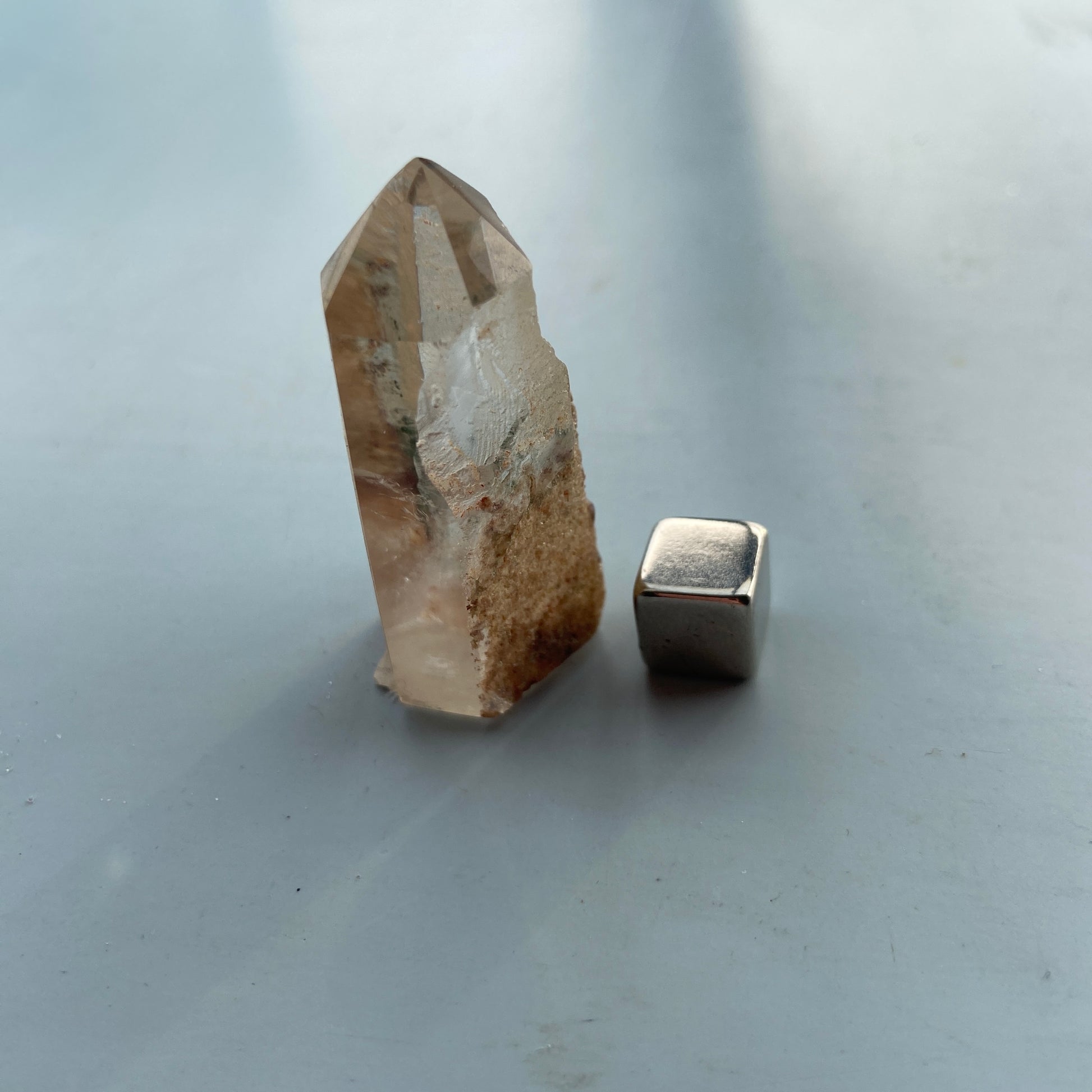 Fantomkvarts – krystal til manifestation, klarhed og følelsesmæssig balance