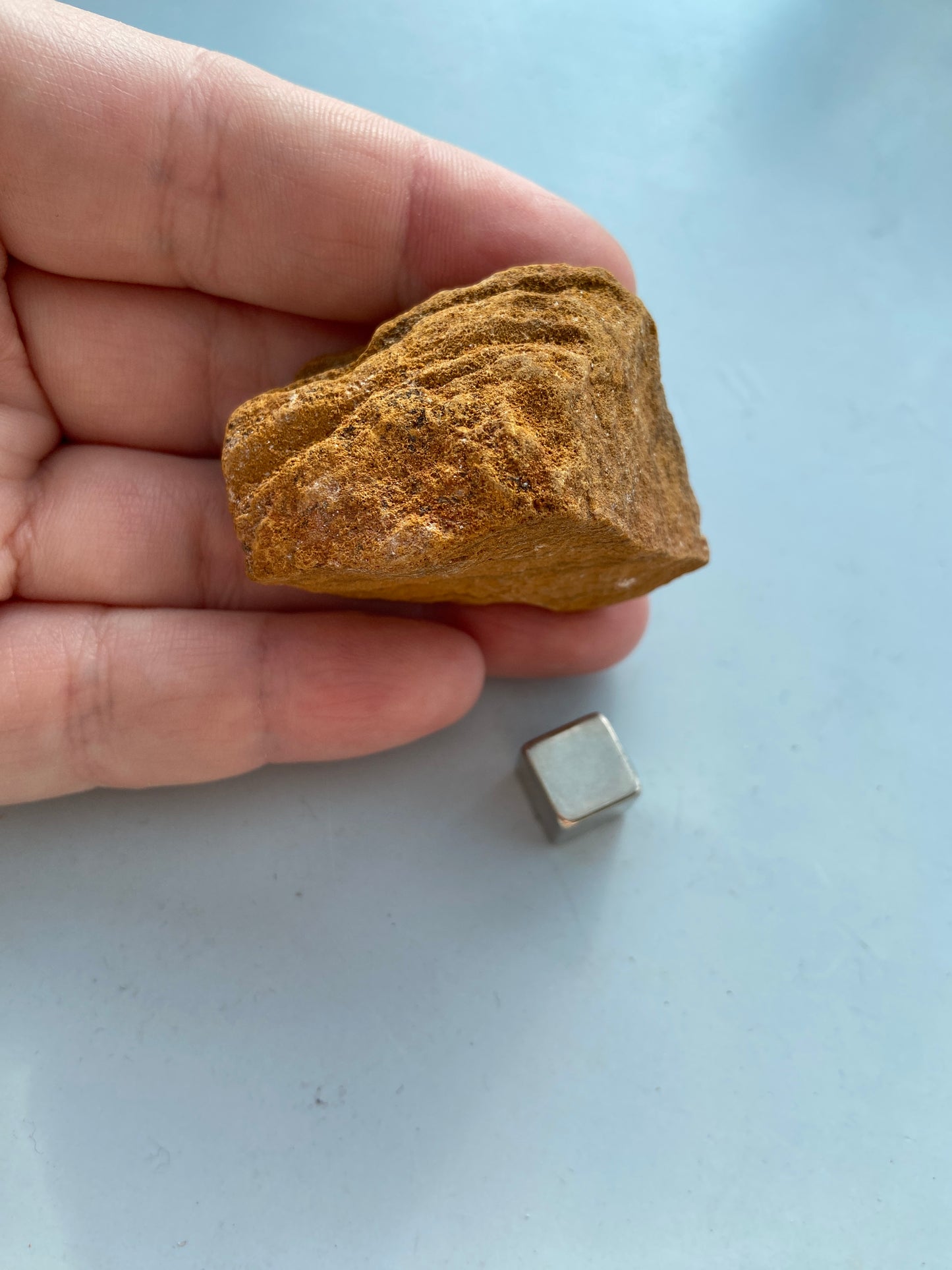 Gul Jaspis – styrker mod, selvtillid og indre stabilitet.