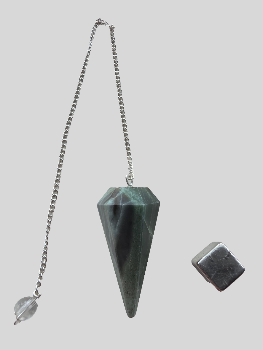 Jasper stone – grounding, energibalance og indre stabilitet.