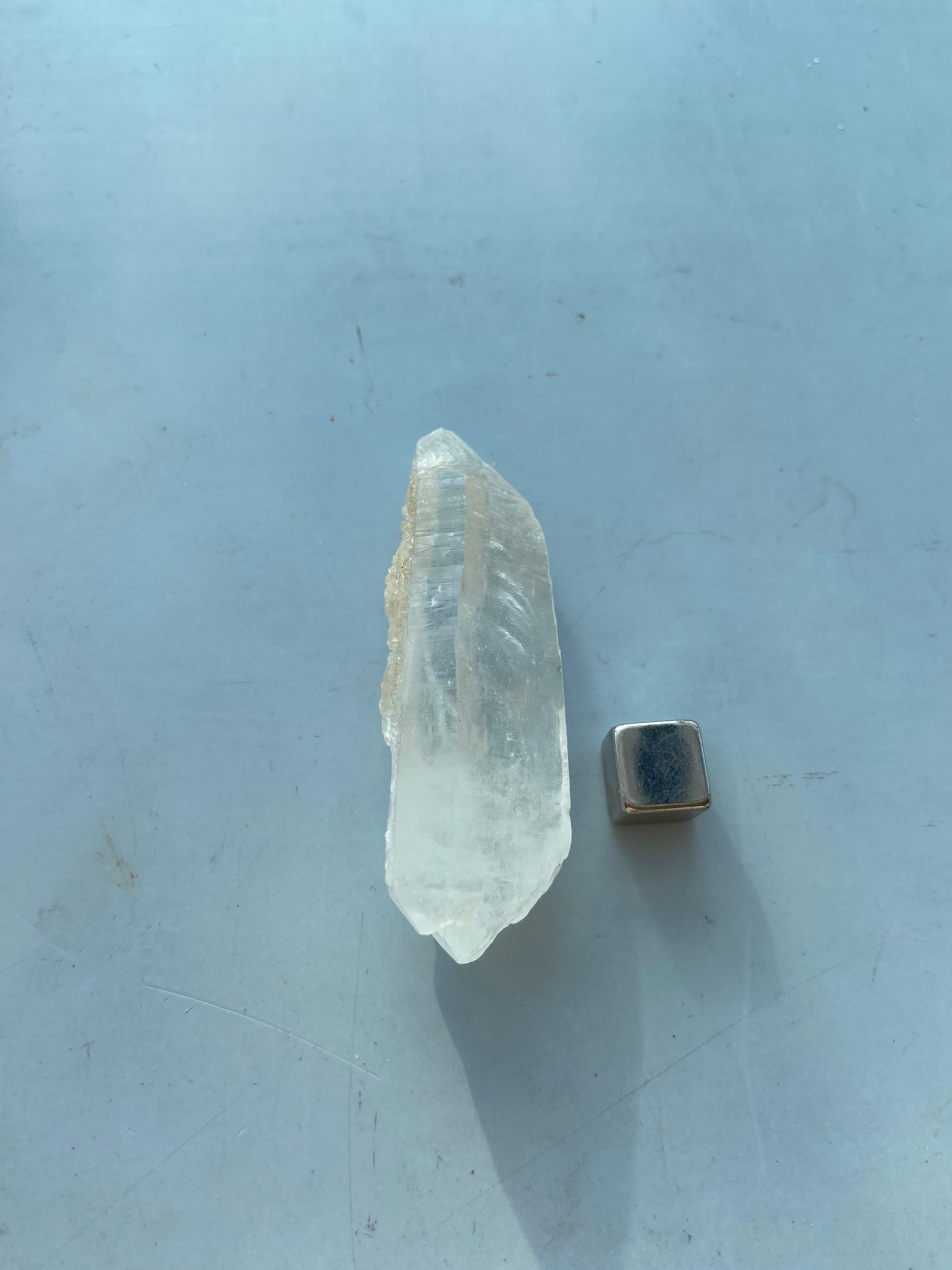 Lemurian Quartz – forbinder dig med spirituelle vejledere og højere guidance.